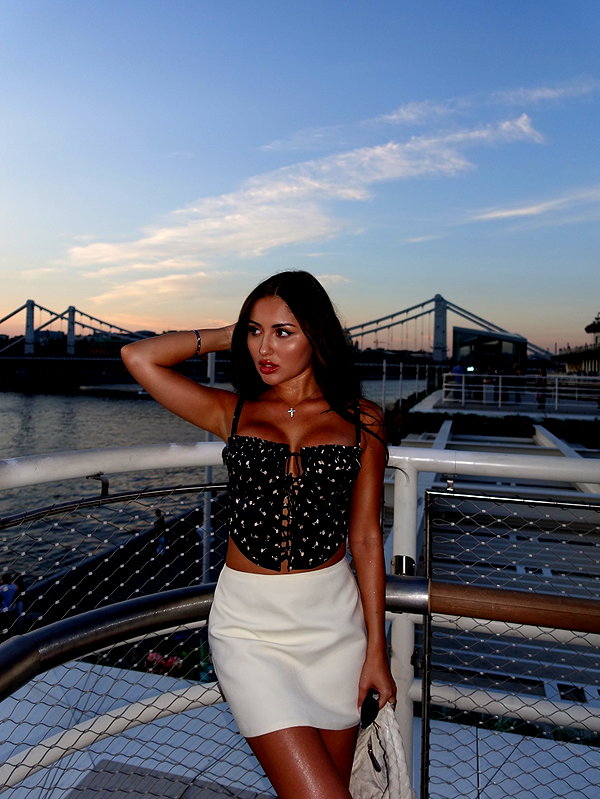 alishevs instagram image archive image