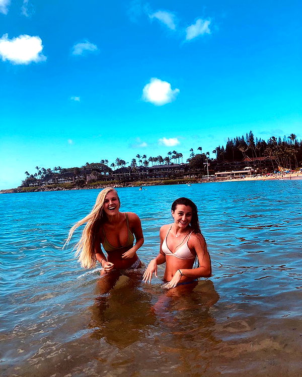 allie_dunn instagram image archive image