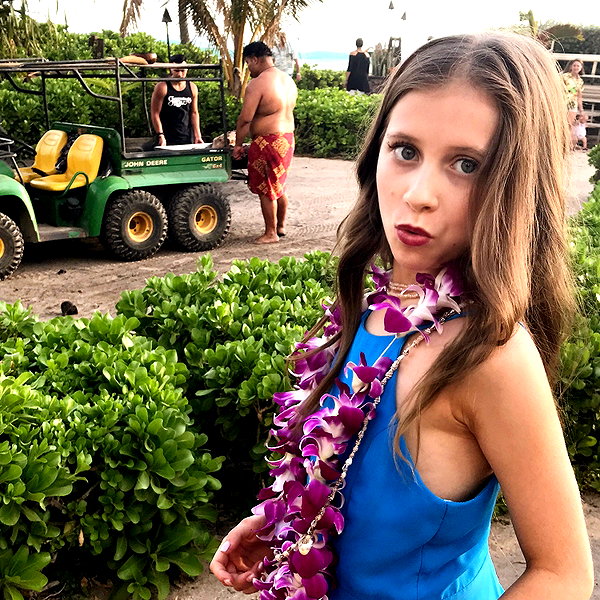 ellianawalmsley instagram image archive image