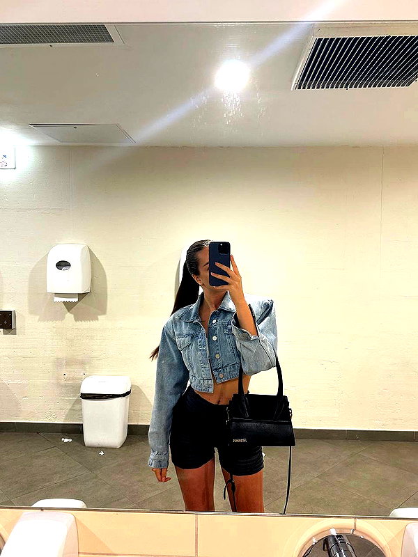 veroni22ka instagram image archive image