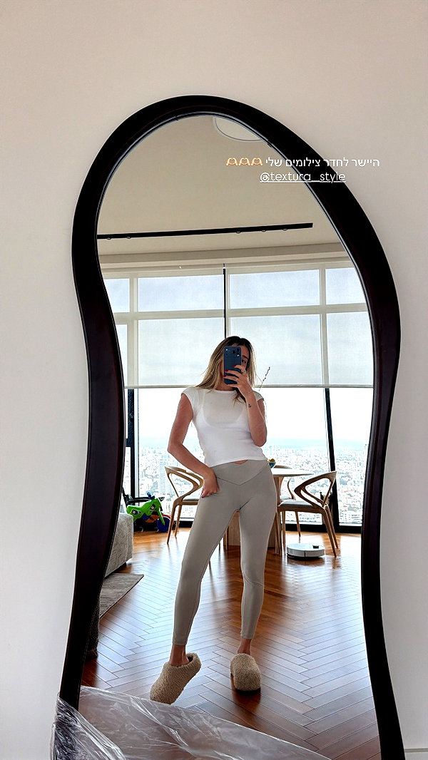 annezivi instagram image archive image
