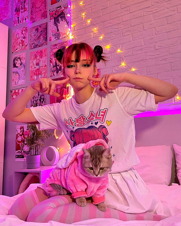 eva.mosevichhh instagram image archive image