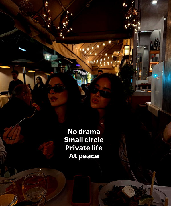 zoeliss instagram image archive image