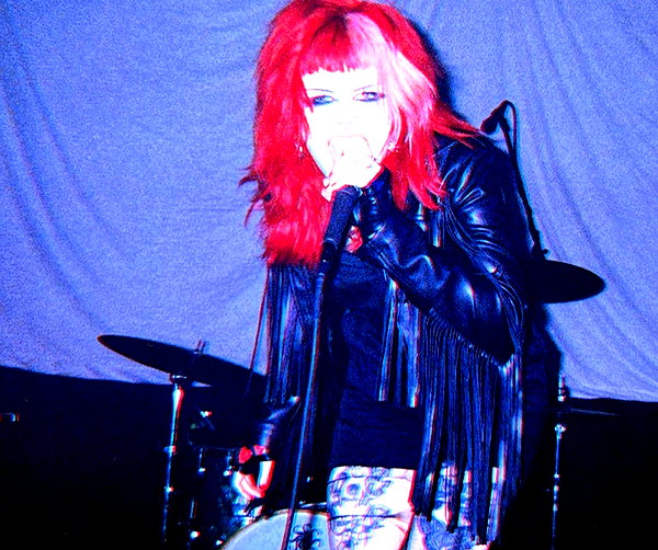yeahimcaroline instagram image archive image