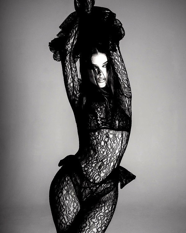 realbarbarapalvin instagram image archive image