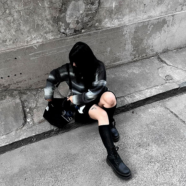 connie.01j instagram image archive image