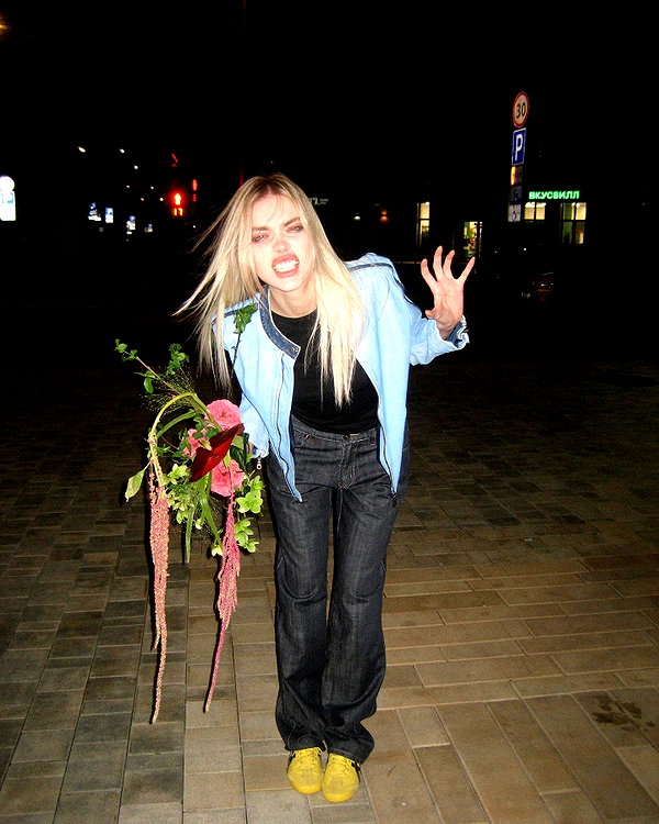 anya4everr instagram image archive image