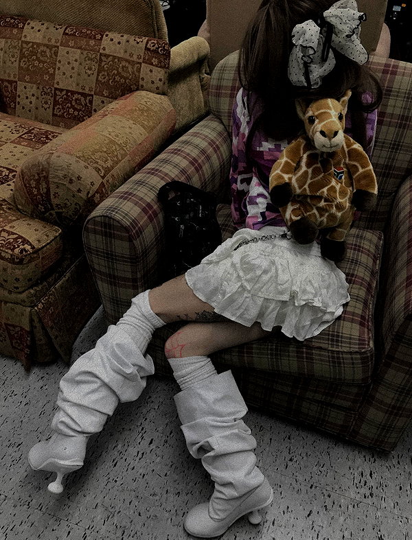 zommmbri instagram image archive image