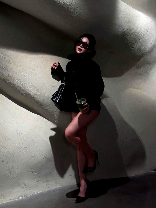 lyhythuedoxinh instagram image archive image