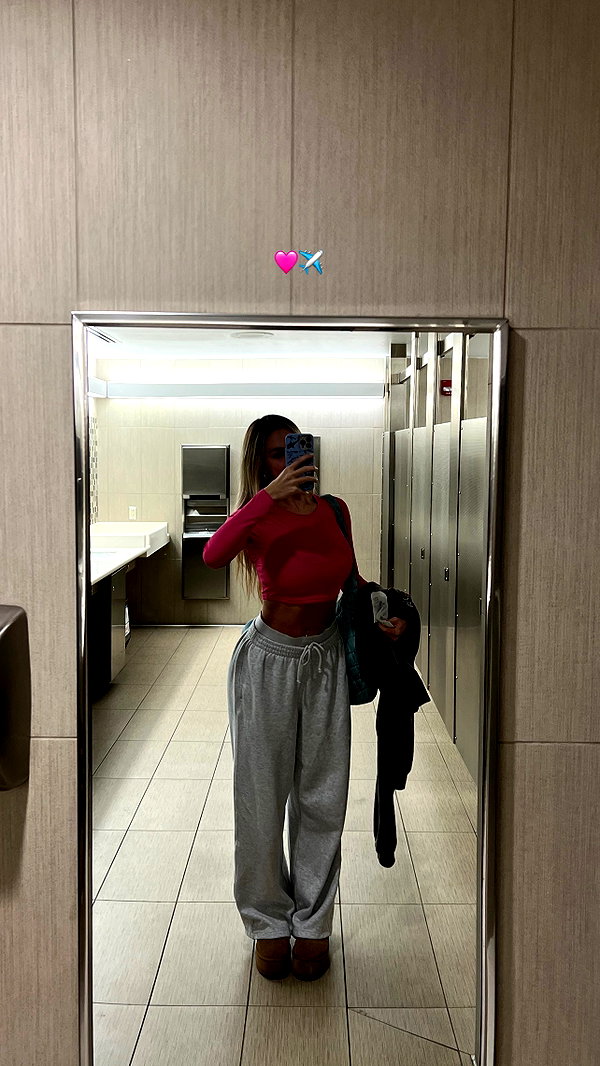 kaylasimmmons instagram image archive image