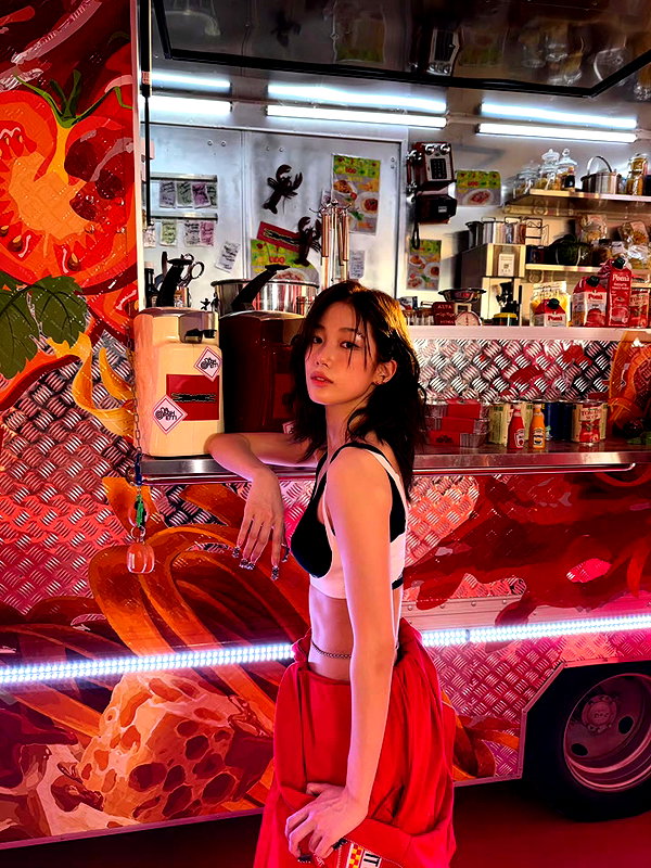 zuhazana instagram image archive image