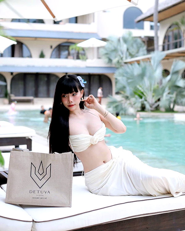 lyhythuedoxinh instagram image archive image