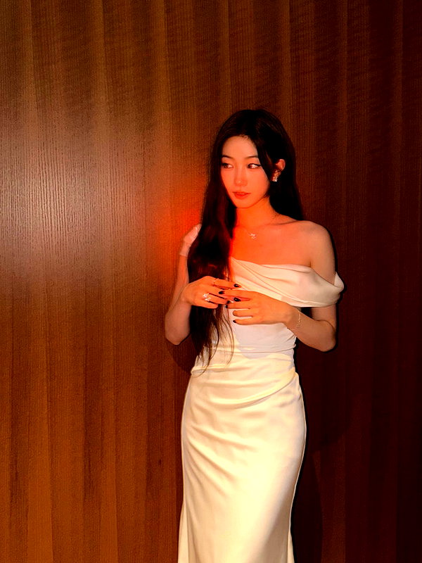 zuhazana instagram image archive image