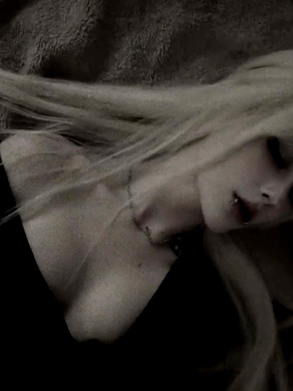 emeurie instagram image archive image
