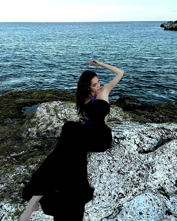 lyhythuedoxinh instagram image archive image