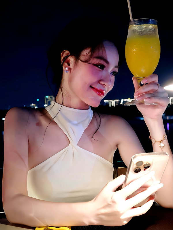 lyhythuedoxinh instagram image archive image