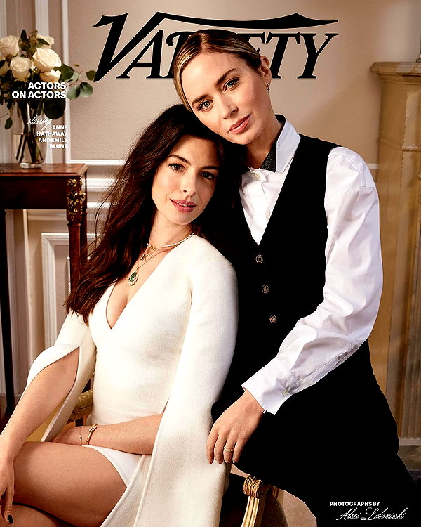 annehathaway instagram image archive image