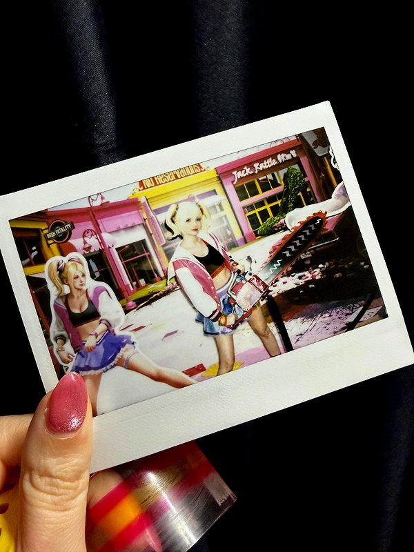 peachmilky_ instagram image archive image