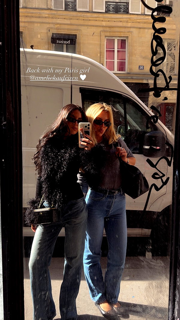 zoeliss instagram image archive image