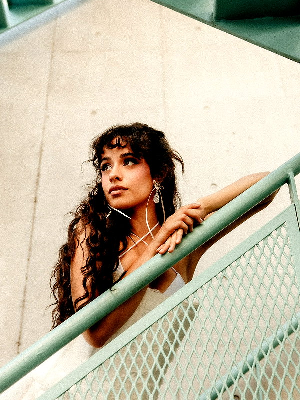 camila_cabello instagram image archive image