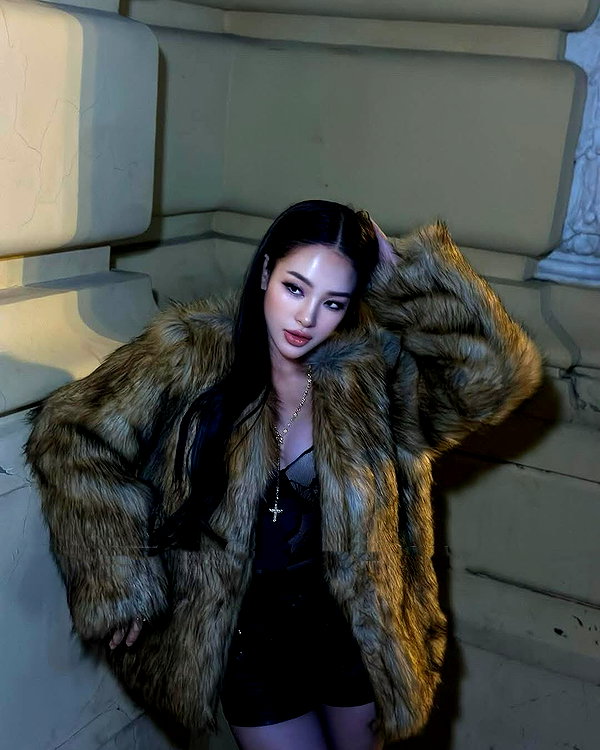 lyhythuedoxinh instagram image archive image