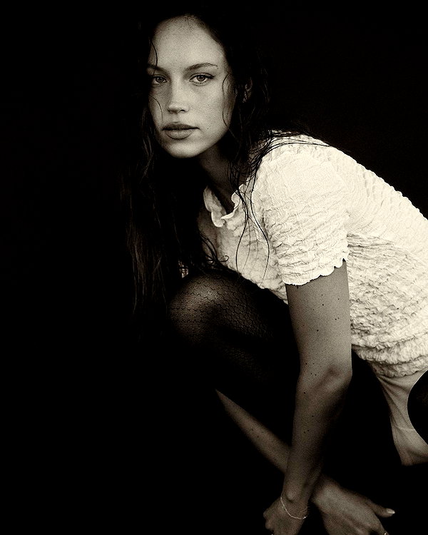 olivia.mathers instagram image archive image