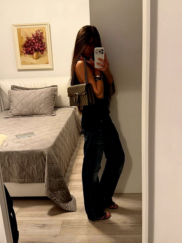 vivvvvvvvvvvvvvvvvvvvvvv instagram image archive image
