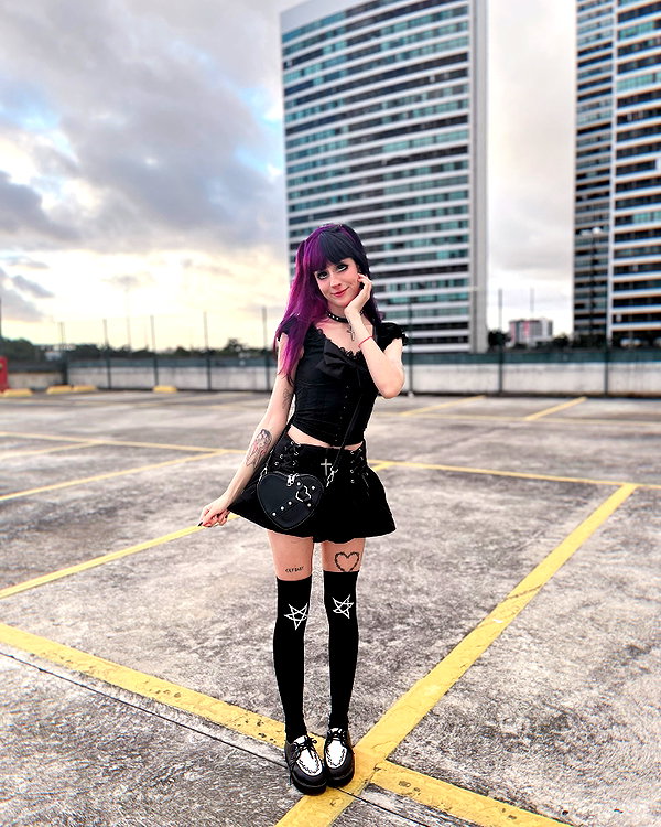 jadelaverne instagram image archive image