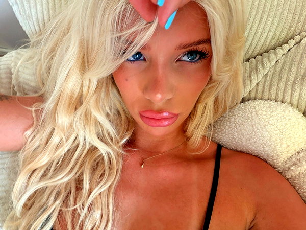 sophiecharlotth instagram image archive image