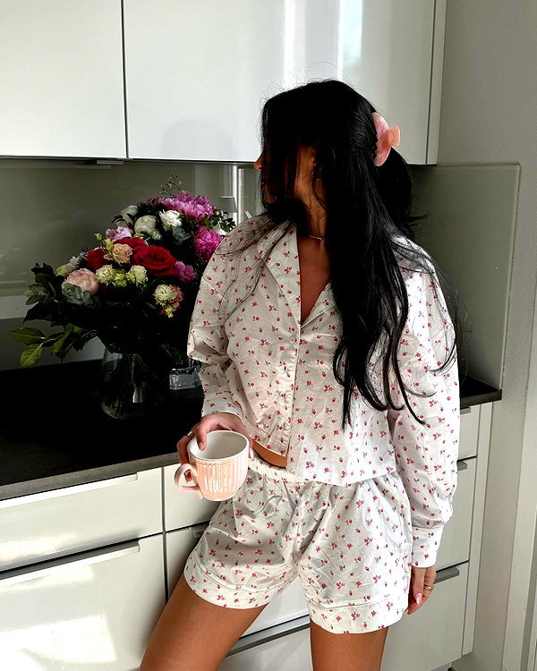 zoeliss instagram image archive image