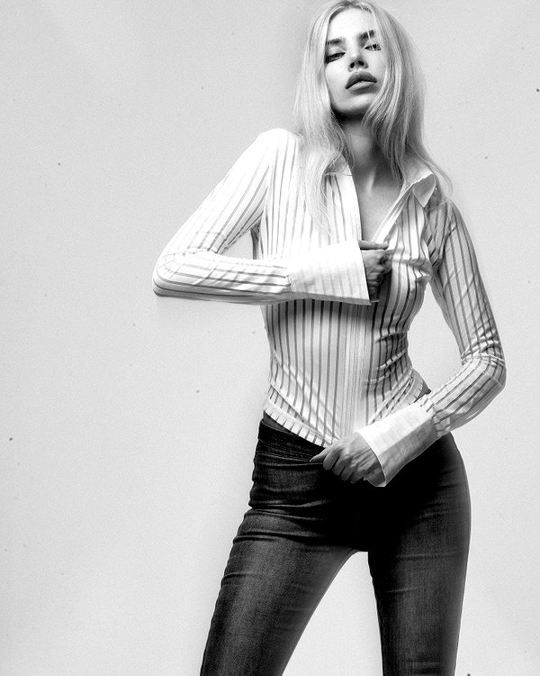 alien.hanna instagram image archive image
