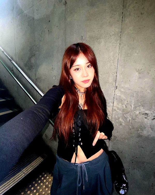 is2tian instagram image archive image