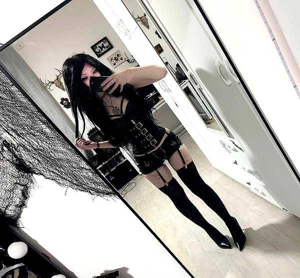 vampiryska instagram image archive image