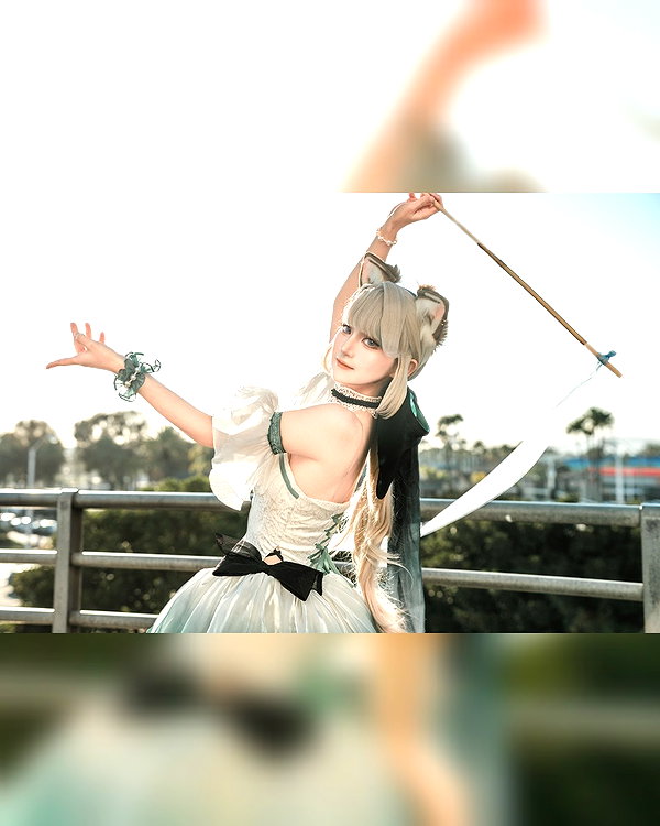 miee_cos instagram image archive image