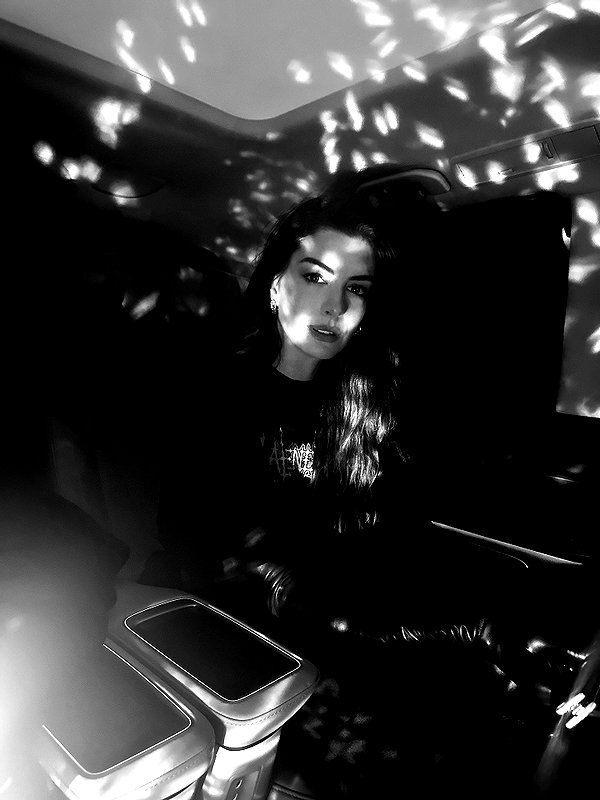 annehathaway instagram image archive image