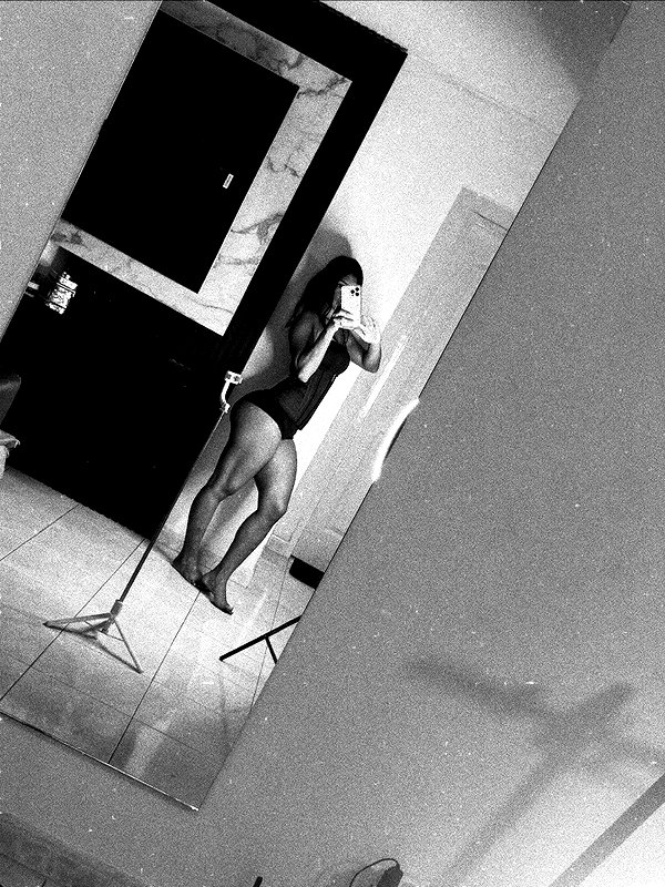 shakii.0509ll instagram image archive image