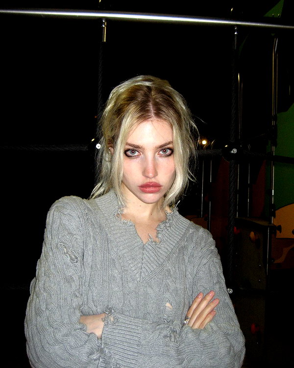 anya4everr instagram image archive image
