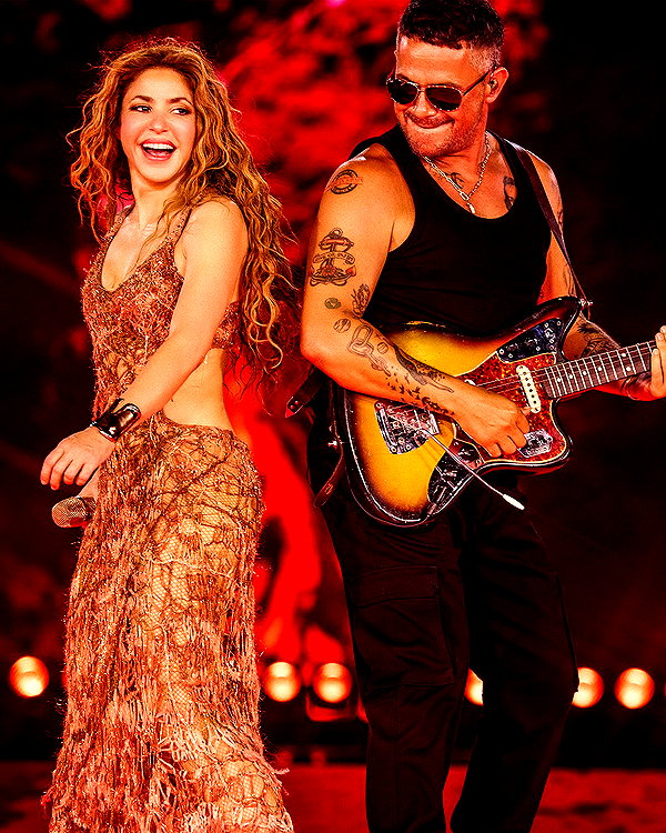 shakira instagram image archive image
