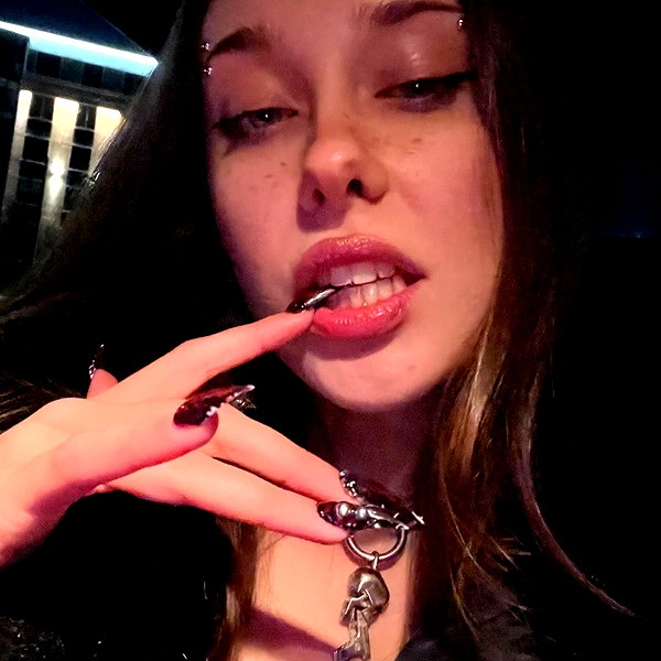 leanxhrt instagram image archive image