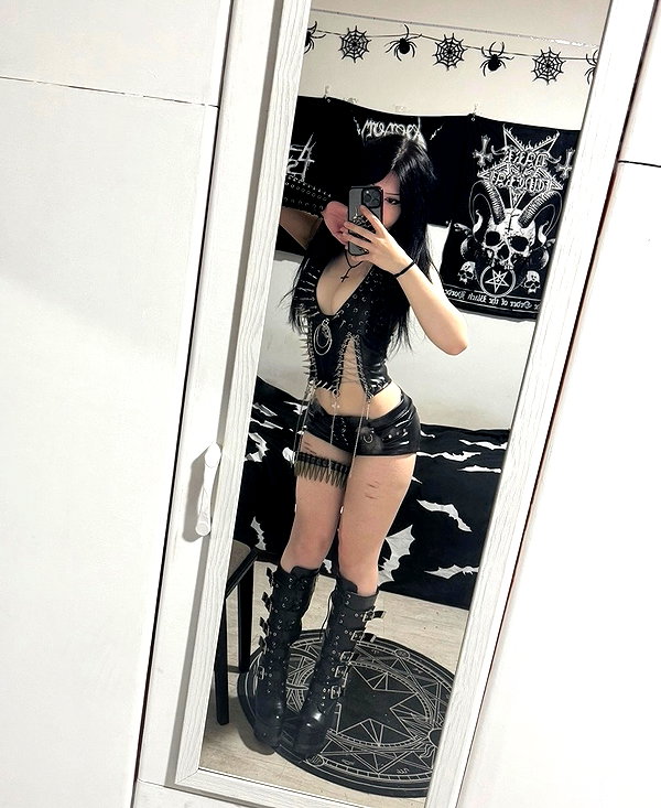 vampiryska instagram image archive image