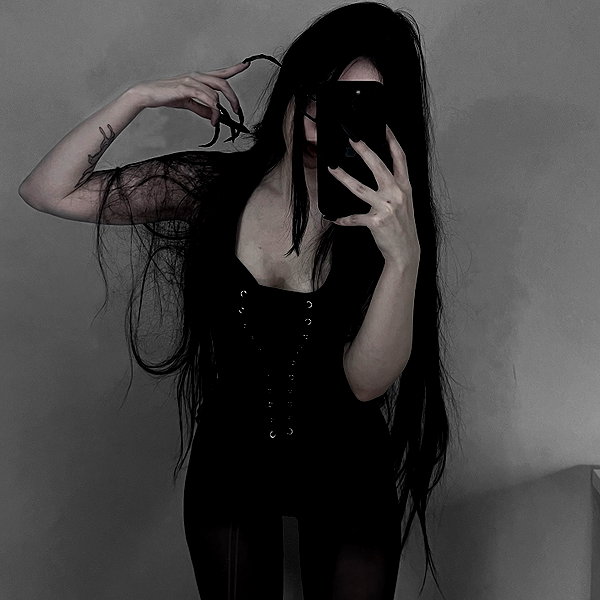 glowmoonshorty instagram image archive image