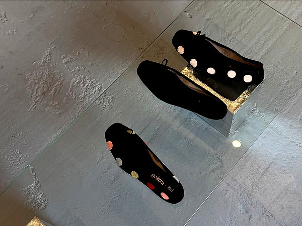 ainaratorneg instagram image archive image
