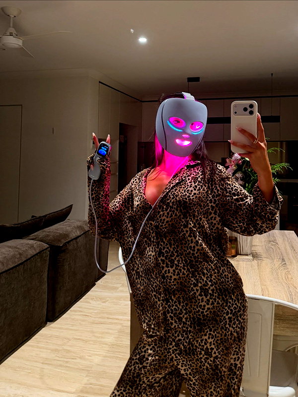 oliviaphillipps instagram image archive image