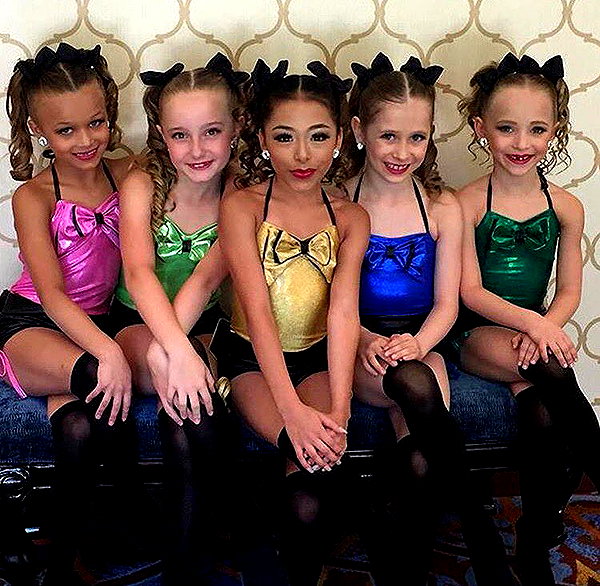 ellianawalmsley instagram image archive image