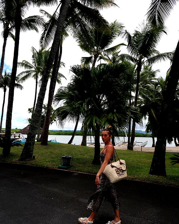 annezivi instagram image archive image