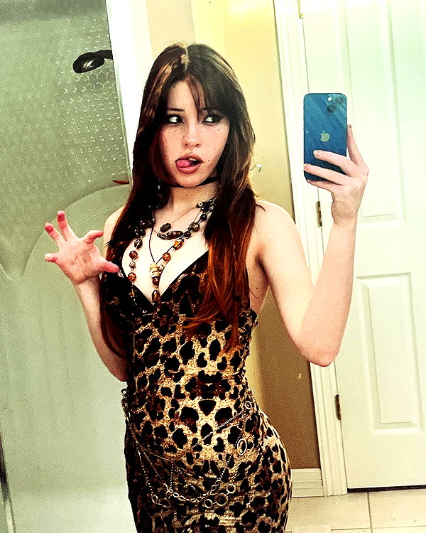 luvstuff3r instagram image archive image