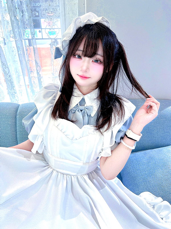 purinn_cos instagram image archive image
