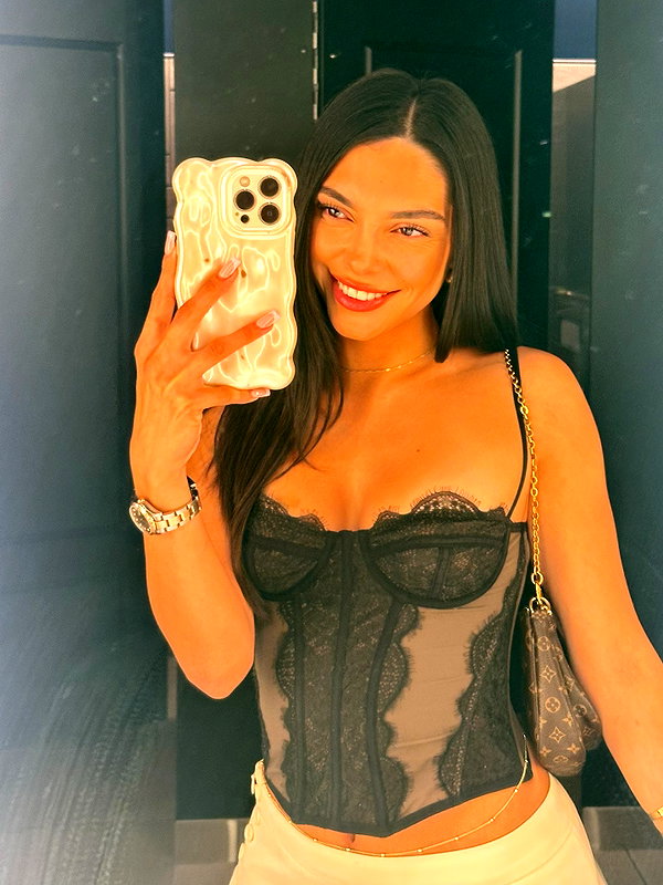 madelinemonet instagram image archive image