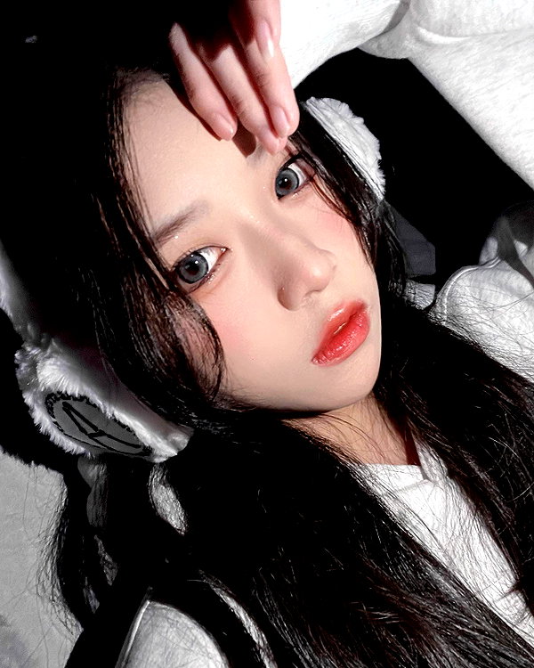 nixqq.425_ instagram image archive image