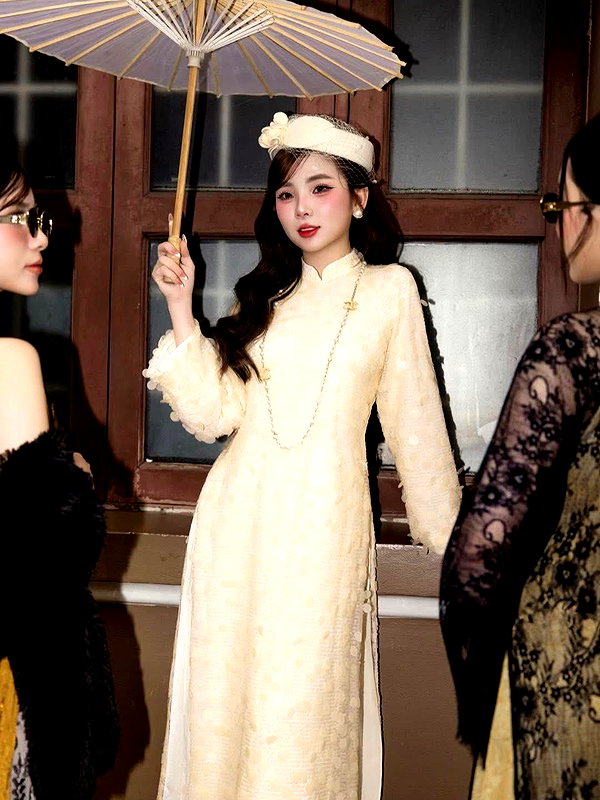 lyhythuedoxinh instagram image archive image